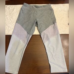 Calvin Klein Performance Capri Yoga Pants. Good Condition.